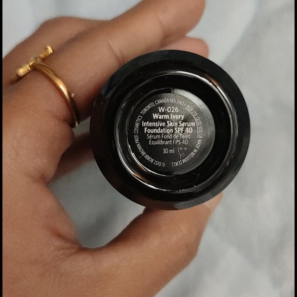 Skin Serum foundation - Picture 4 of 8